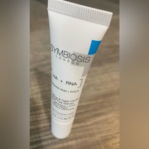 Symbiosis London - De-Puffing & Dark Circle Relief Eye Serum with HA and RNA